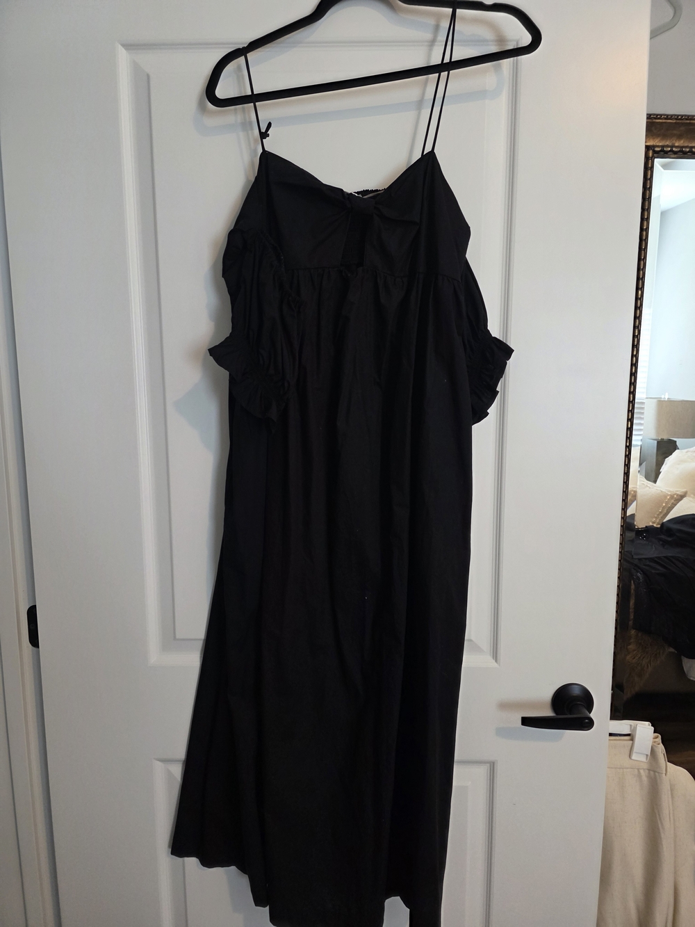 Black Cold-Shoulder Maxi Dress with Spaghetti Straps
